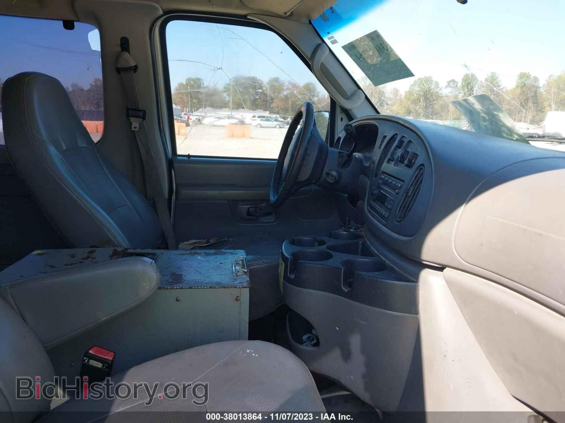 2006 FORD E-150 - VIN: 1FMRE11W76DA64986 - Фото 5