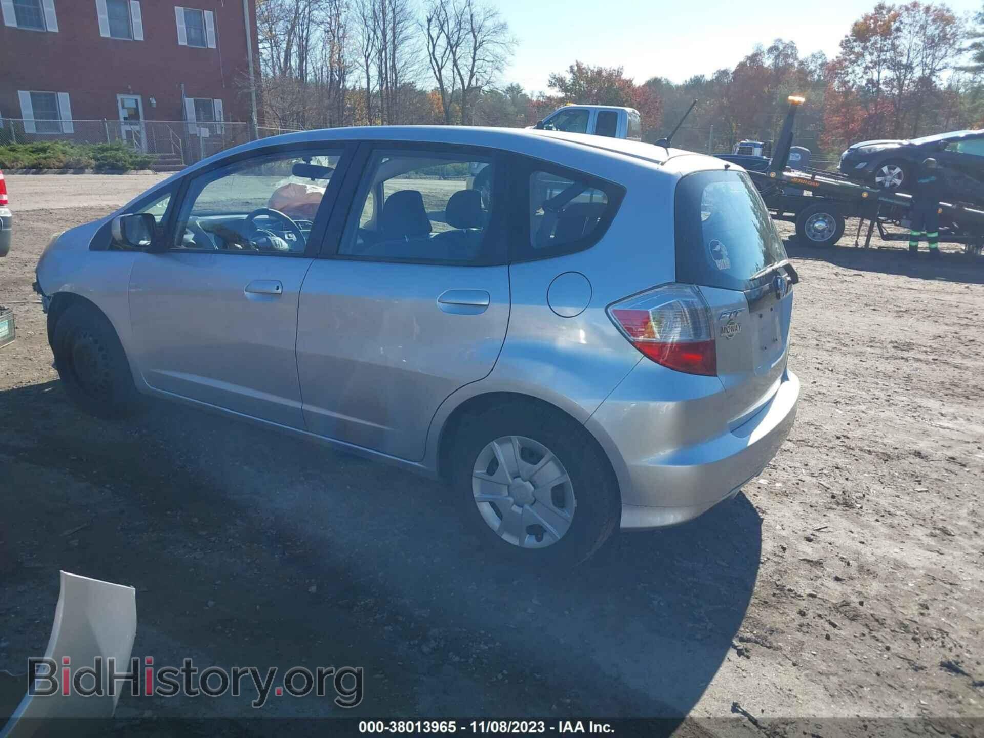 2013 HONDA FIT - VIN: JHMGE8H34DC068401 - Фото 3