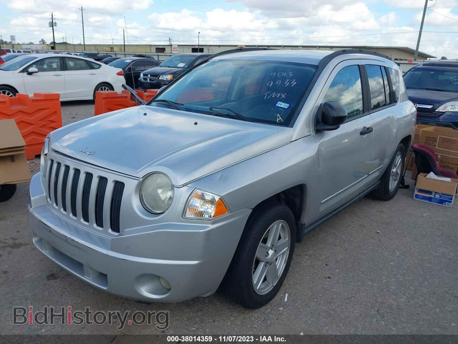 2009 JEEP COMPASS - VIN: 1J4FT47AX9D139933 - Photo 2