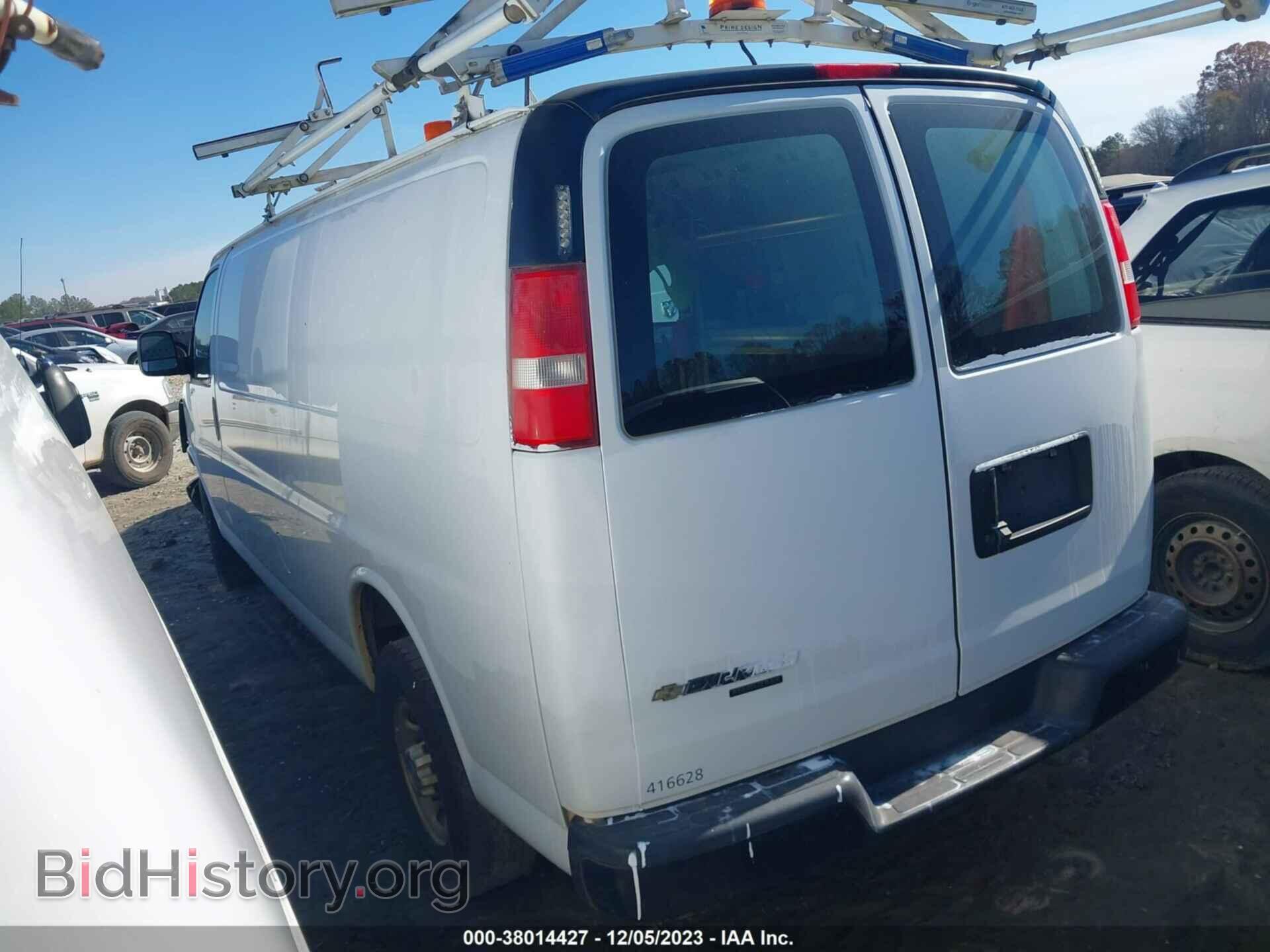 2016 CHEVROLET EXPRESS 2500 - VIN: 1GCWGBFF1G1284367 - Фото 3