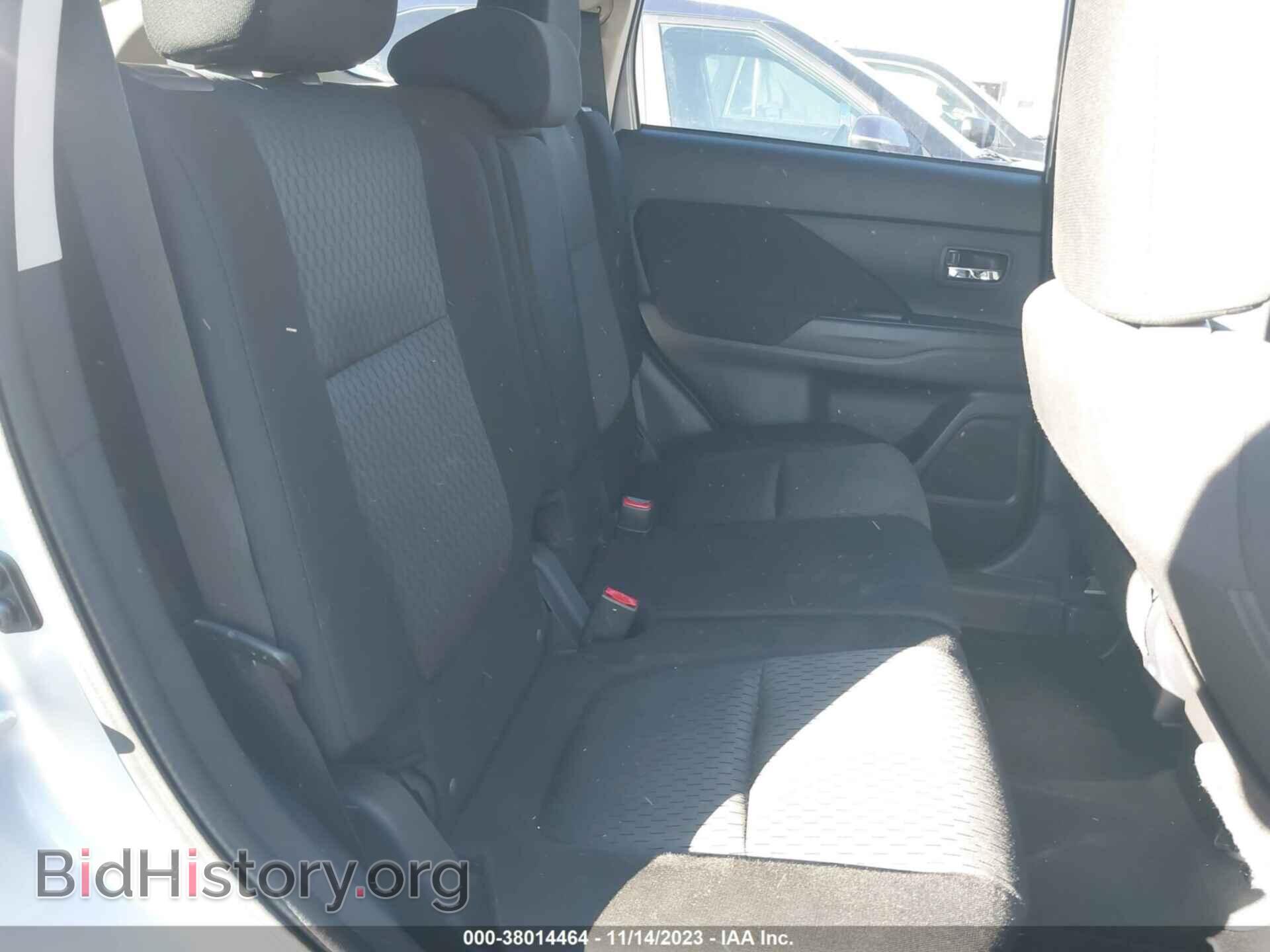 2014 MITSUBISHI OUTLANDER - VIN: JA4AD2A30EZ010070 - Фото 8