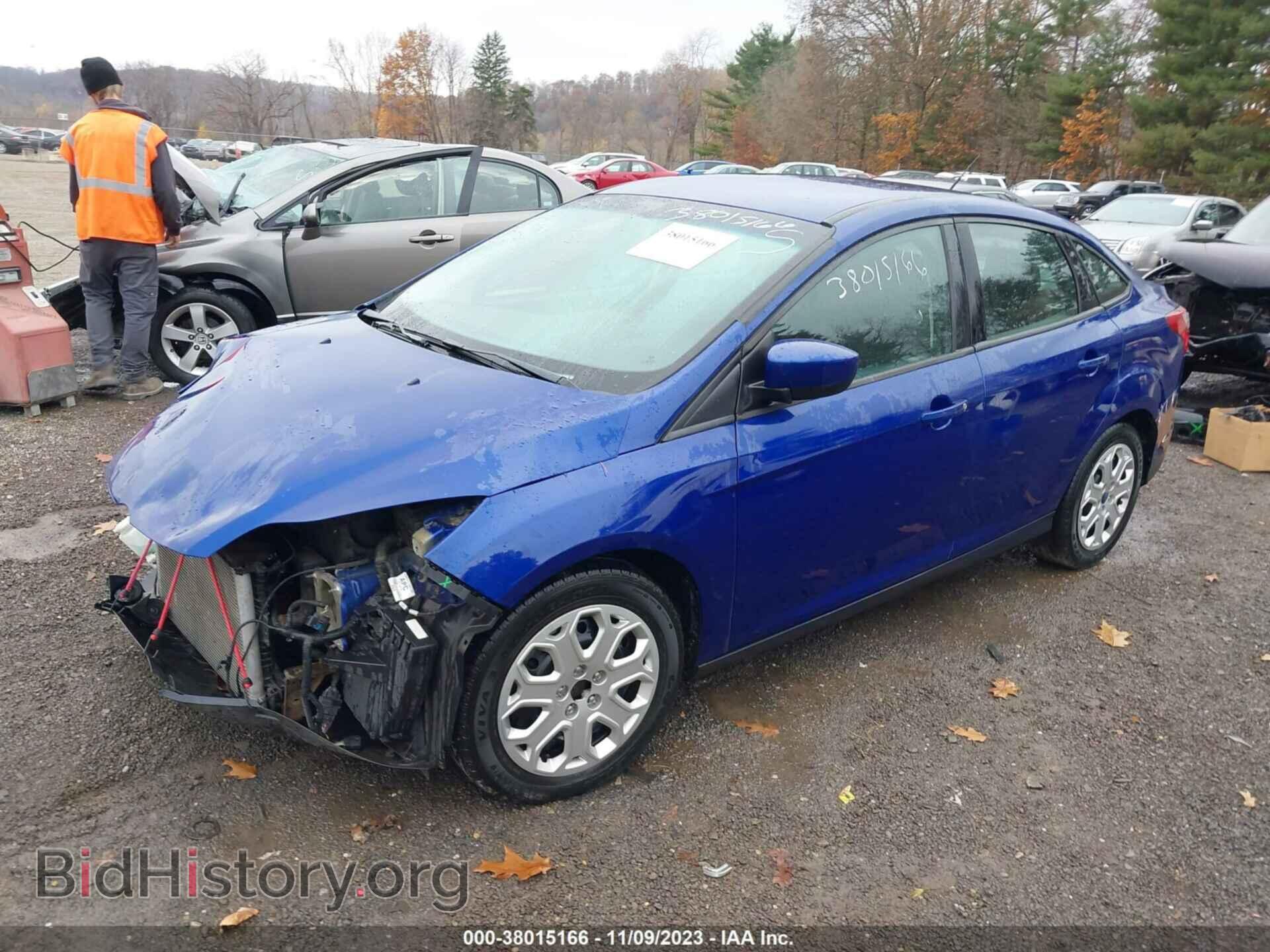 2012 FORD FOCUS - VIN: 1FAHP3F23CL249359 - Фото 2