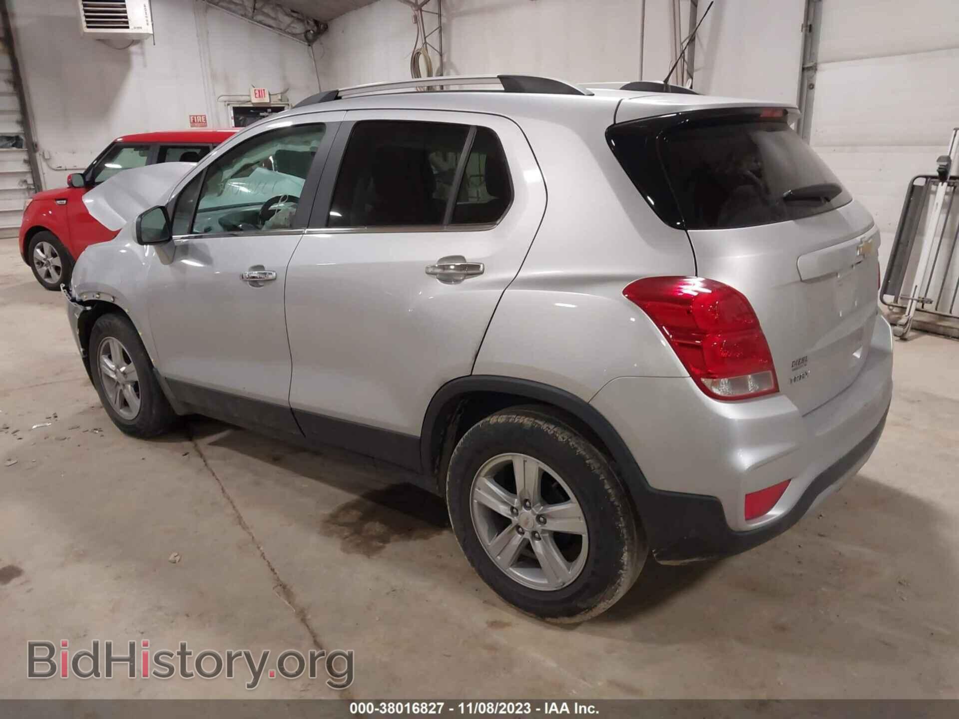 2019 CHEVROLET TRAX - VIN: KL7CJLSB6KB859575 - Фото 3