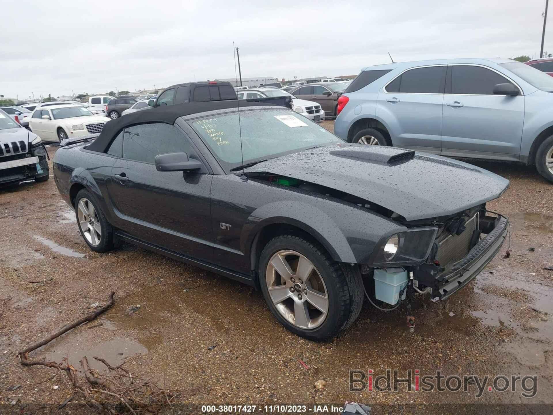 Photo 1ZVFT85H275244628 - FORD MUSTANG 2007