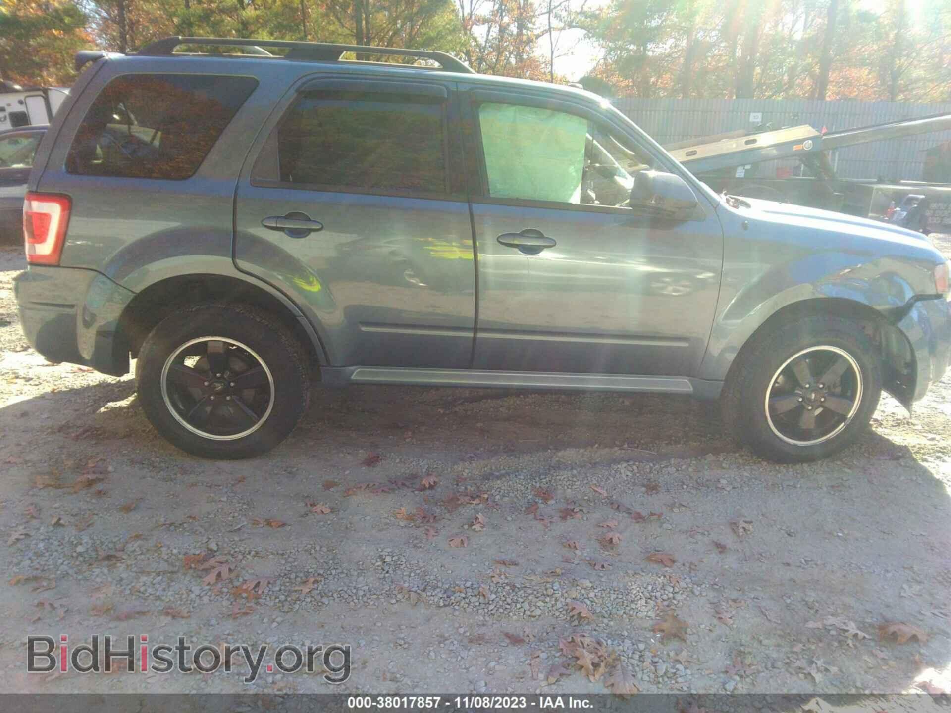2011 FORD ESCAPE - VIN: 1FMCU9D76BKB63073 - Фото 13