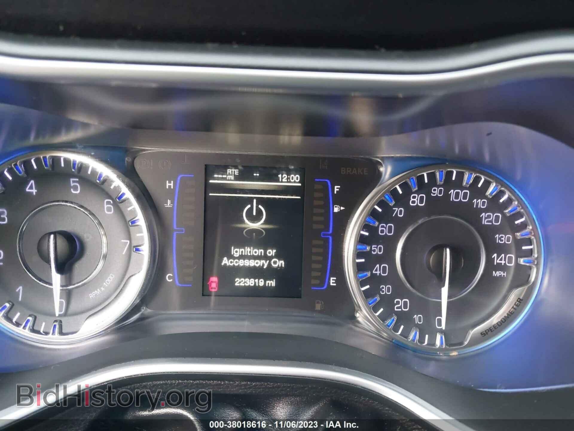 2016 CHRYSLER 200 - VIN: 1C3CCCAB9GN109337 - Фото 7