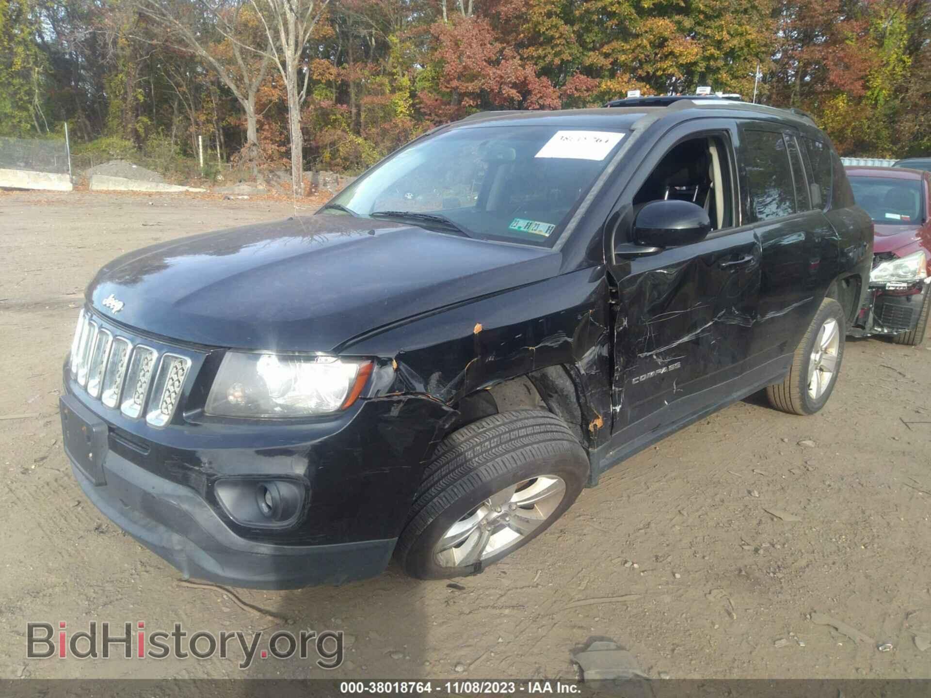 2014 JEEP COMPASS - VIN: 1C4NJDEB4ED858740 - Photo 2