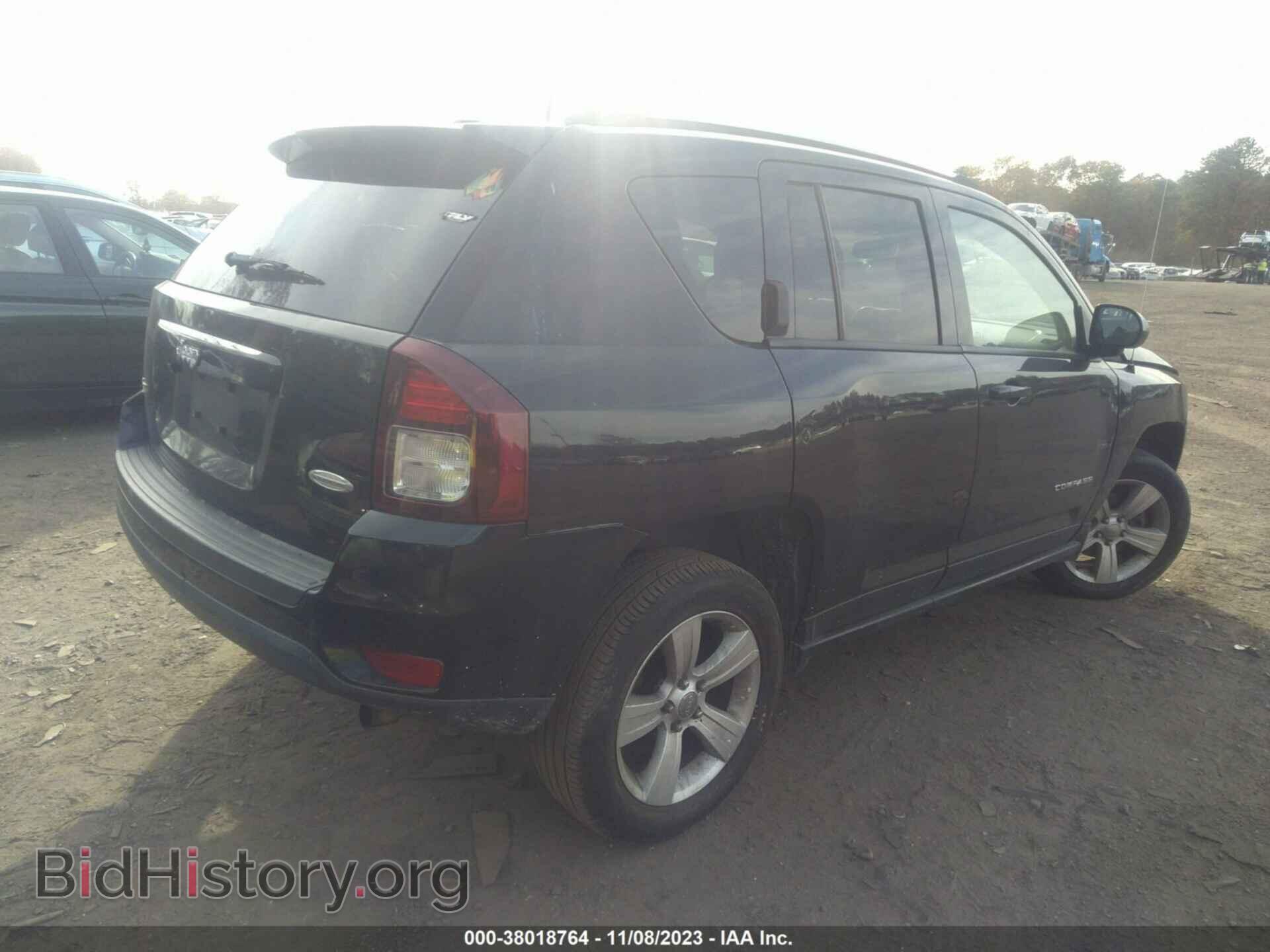 2014 JEEP COMPASS - VIN: 1C4NJDEB4ED858740 - Photo 4