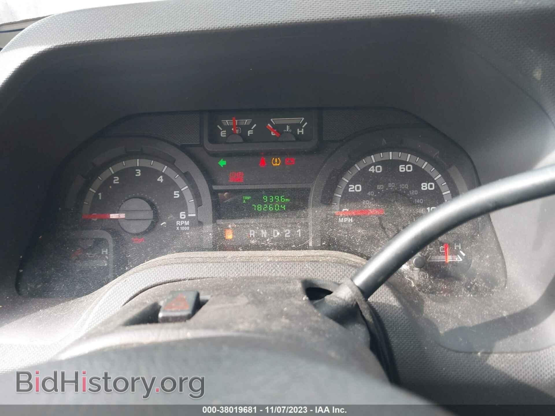 2011 FORD E-250 - VIN: 1FTNE2EW0BDA67340 - Photo 7