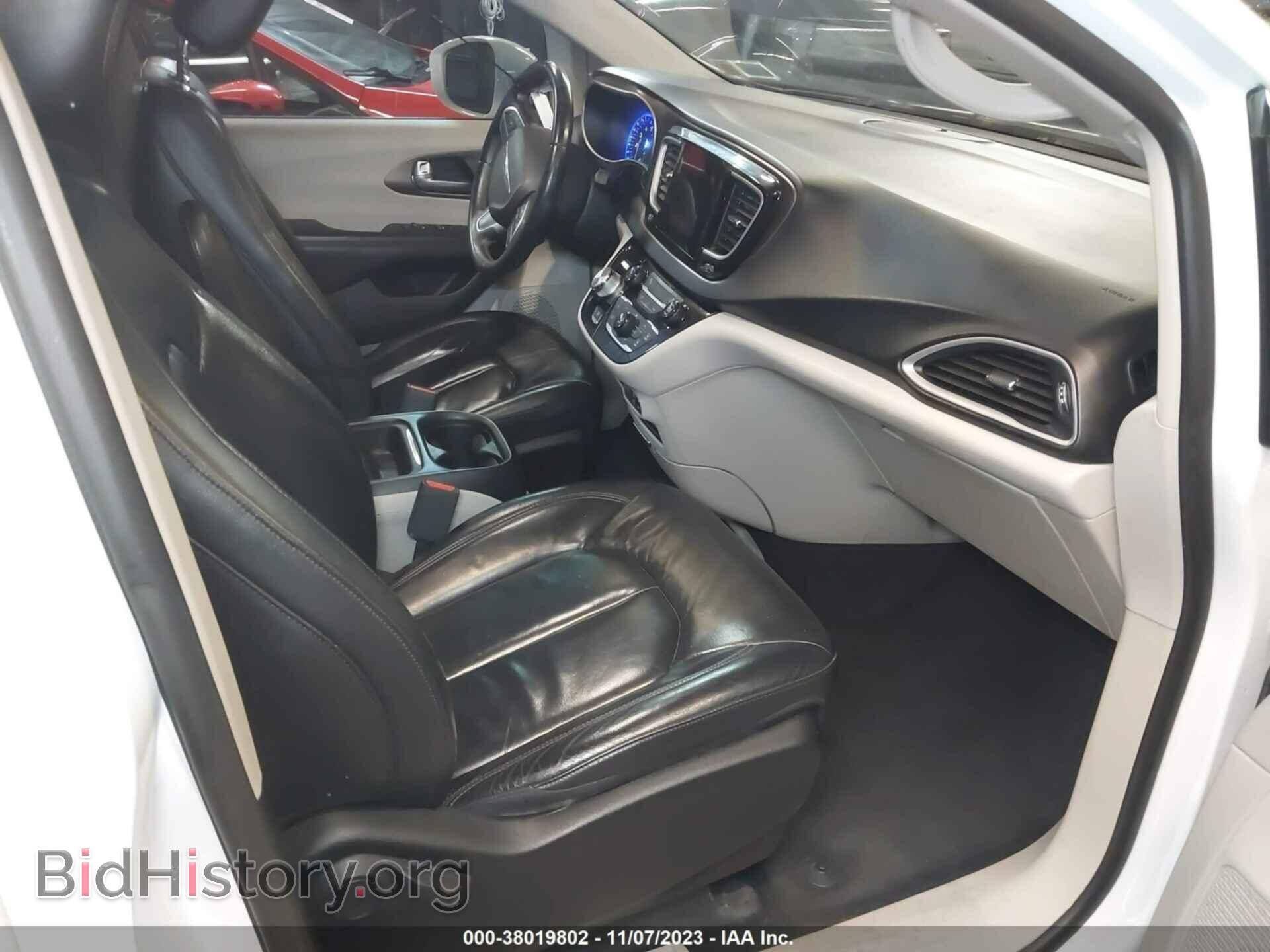 2017 CHRYSLER PACIFICA - VIN: 2C4RC1BG1HR541946 - Фото 5
