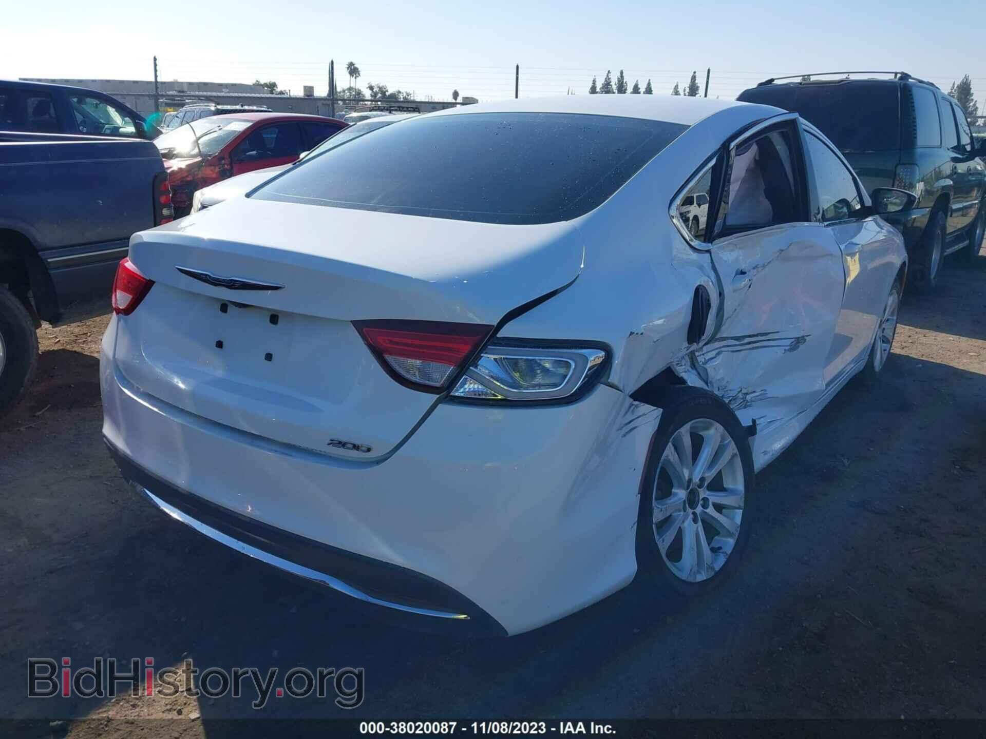 2016 CHRYSLER 200 - VIN: 1C3CCCAB6GN163663 - Фото 4