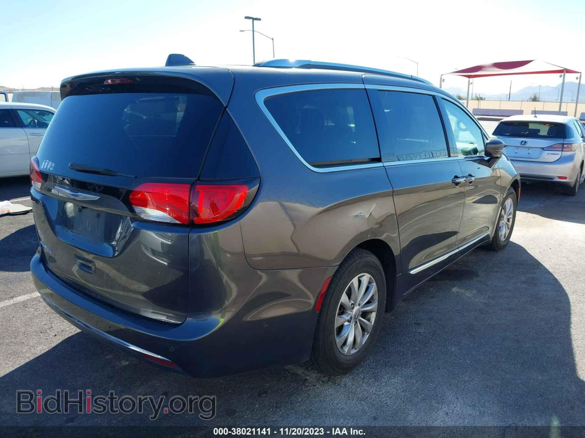 2018 CHRYSLER PACIFICA - VIN: 2C4RC1BG3JR320886 - Фото 4