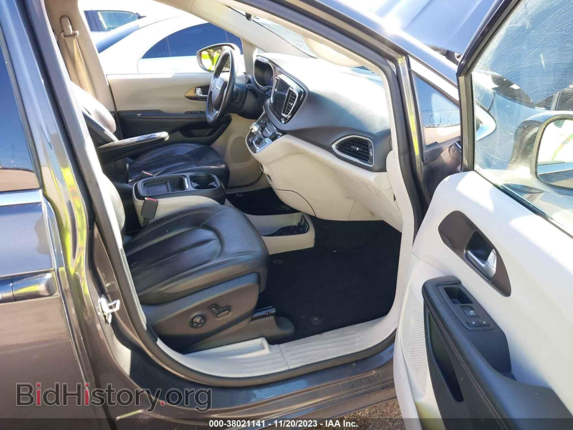 2018 CHRYSLER PACIFICA - VIN: 2C4RC1BG3JR320886 - Фото 5
