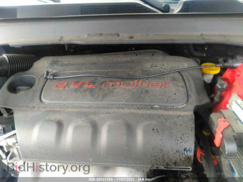 2020 Jeep COMPASS (VIN 3C4NJDCB1LT104754) — photo 10 of 16