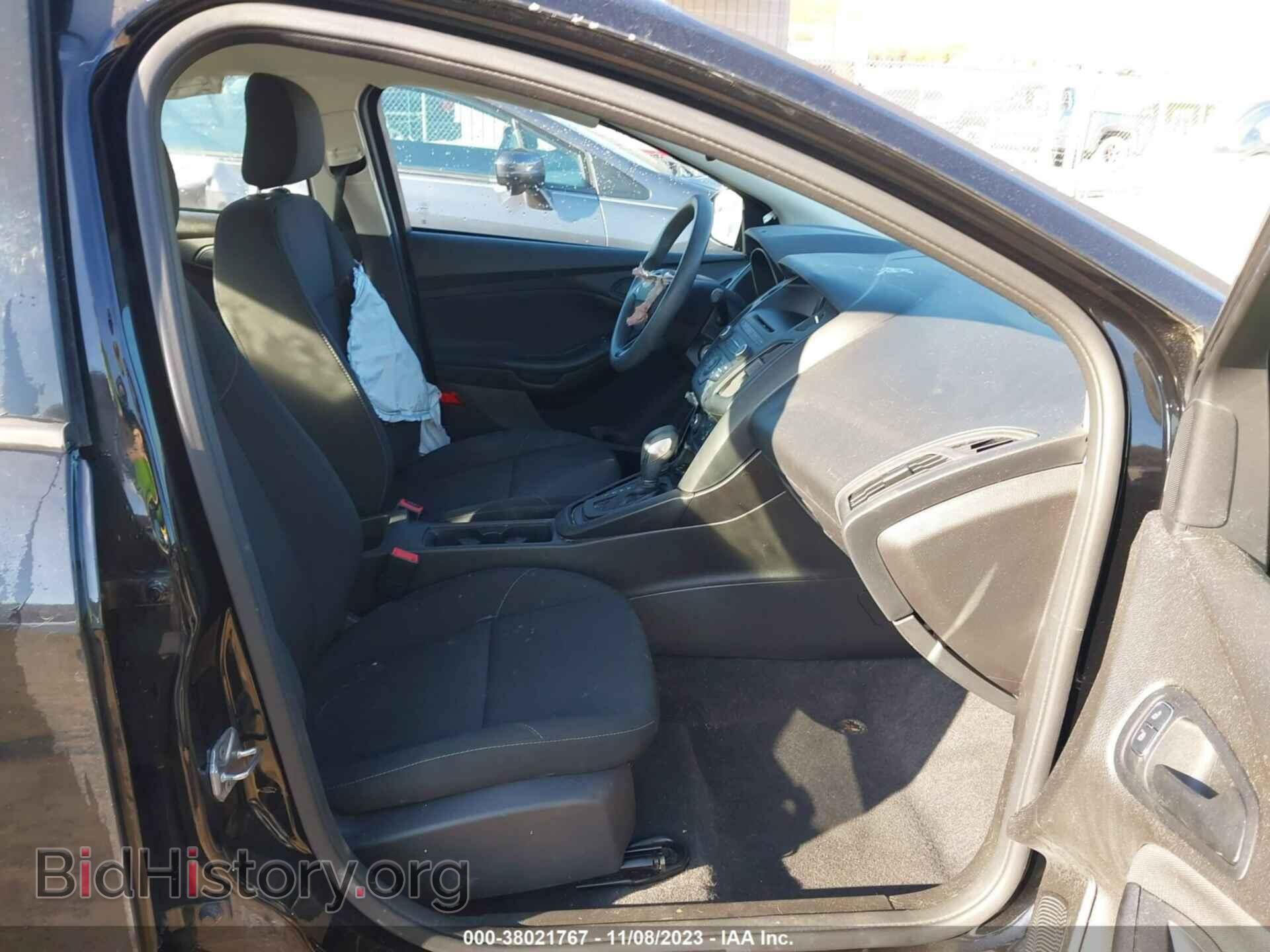 2016 FORD FOCUS - VIN: 1FADP3E21GL304803 - Фото 5