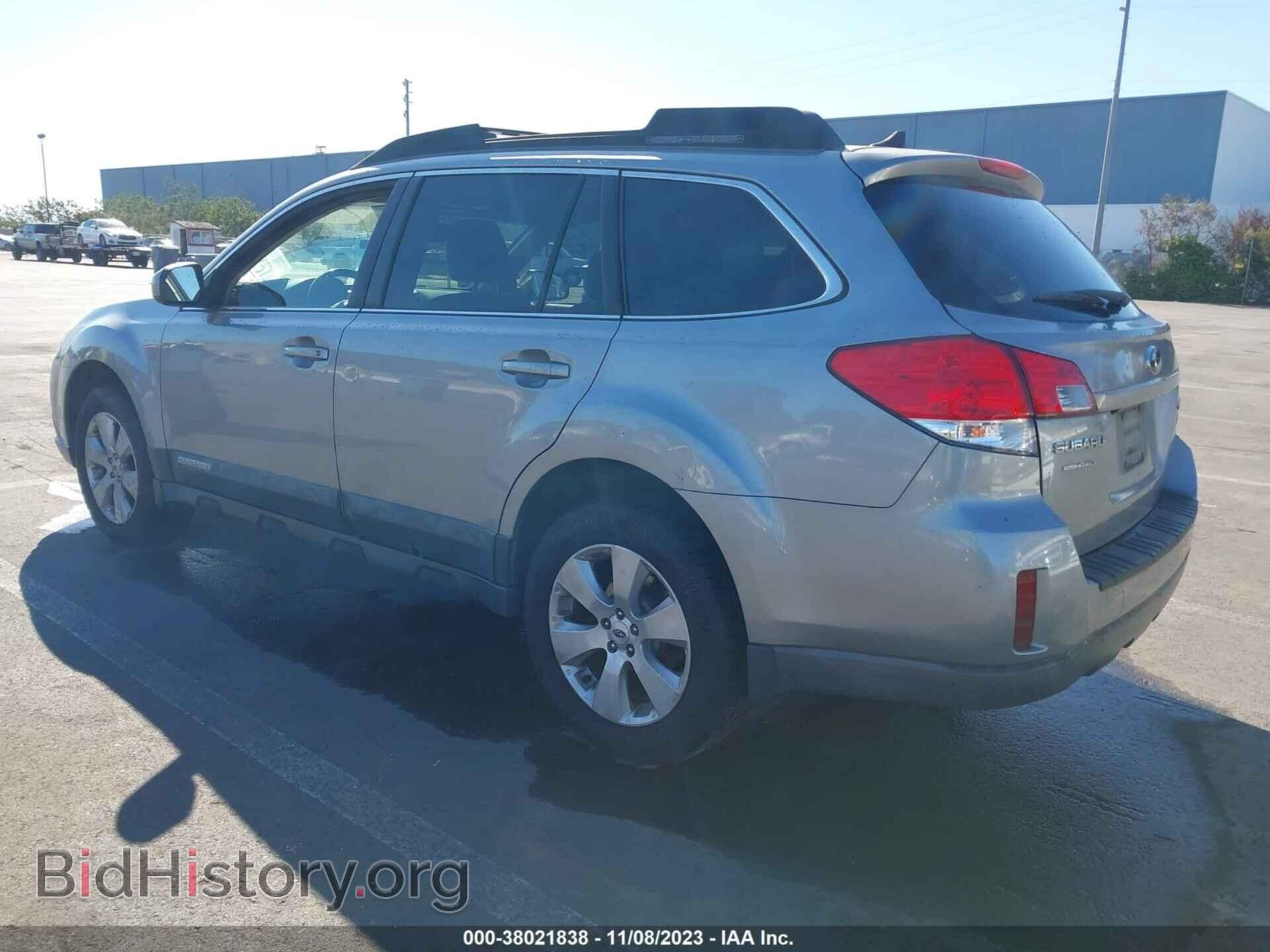 2011 SUBARU OUTBACK - VIN: 4S4BRBKC0B3440783 - Фото 3