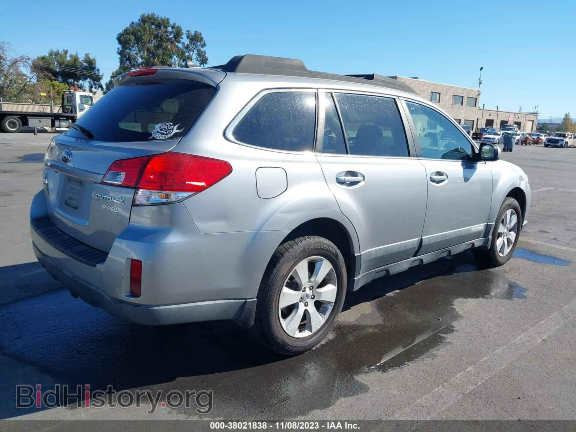 2011 SUBARU OUTBACK - VIN: 4S4BRBKC0B3440783 - Фото 4