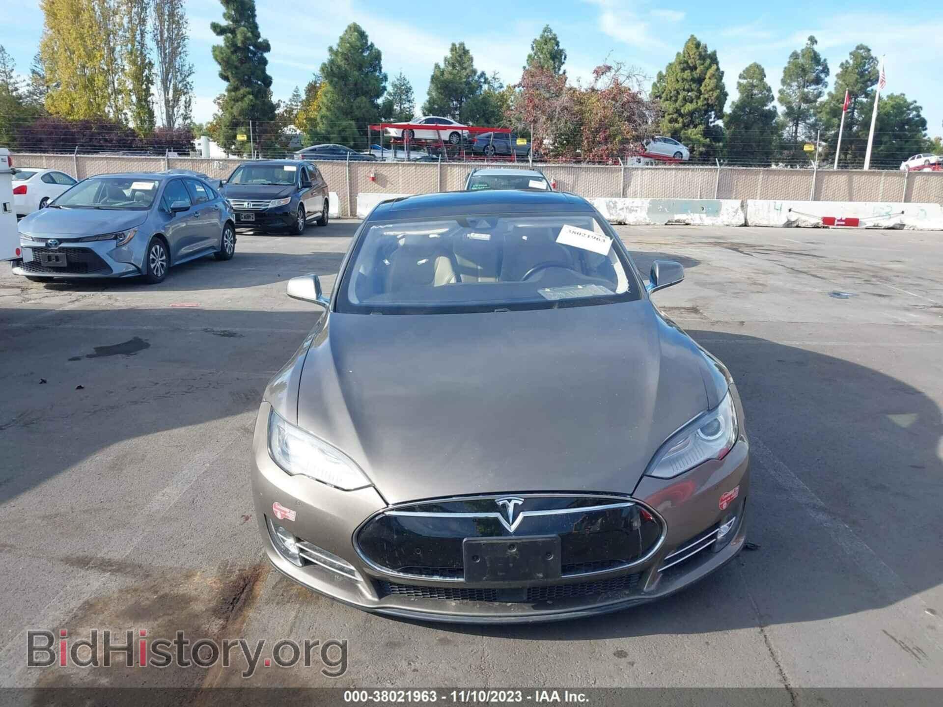 2015 TESLA MODEL S - VIN: 5YJSA1E20FF106948 - Photo 12
