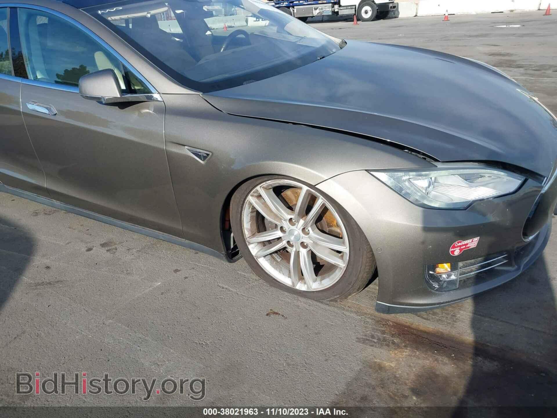 2015 TESLA MODEL S - VIN: 5YJSA1E20FF106948 - Photo 6