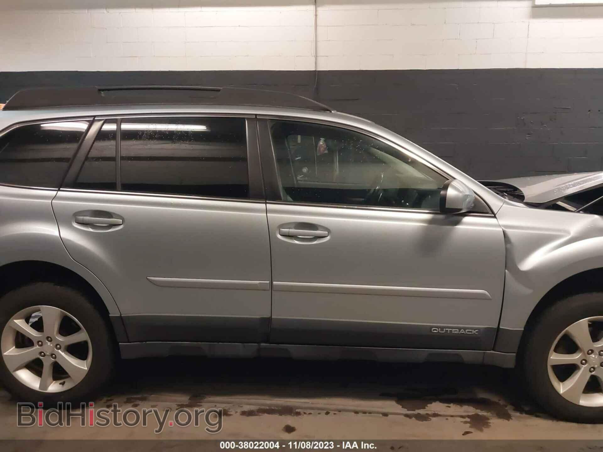 2014 SUBARU OUTBACK - VIN: 4S4BRBLCXE3323151 - Фото 14