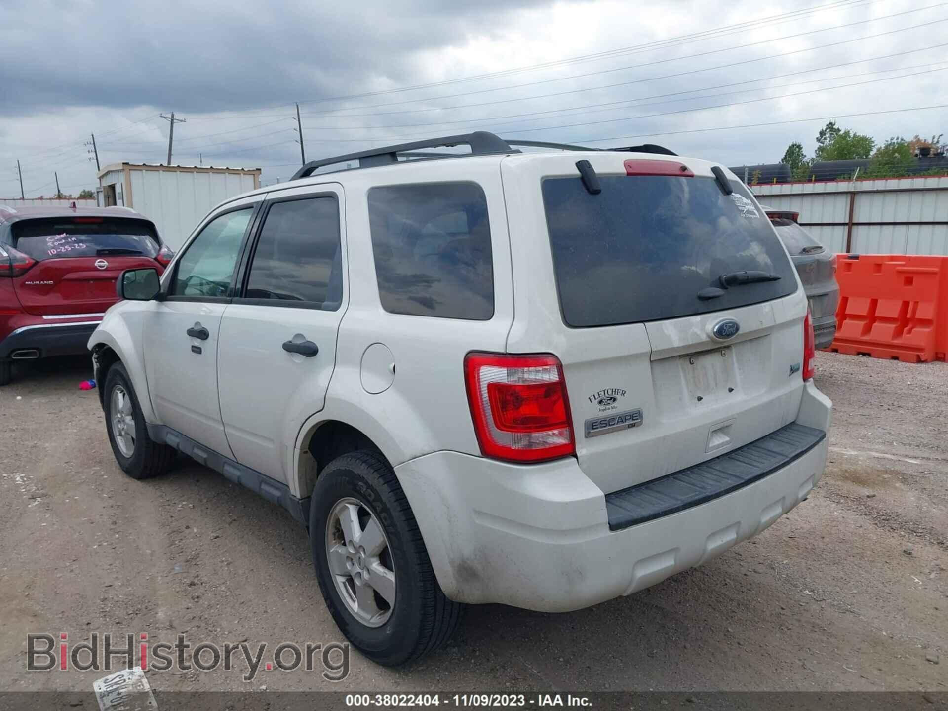 2012 FORD ESCAPE - VIN: 1FMCU0DG0CKC81567 - Фото 3