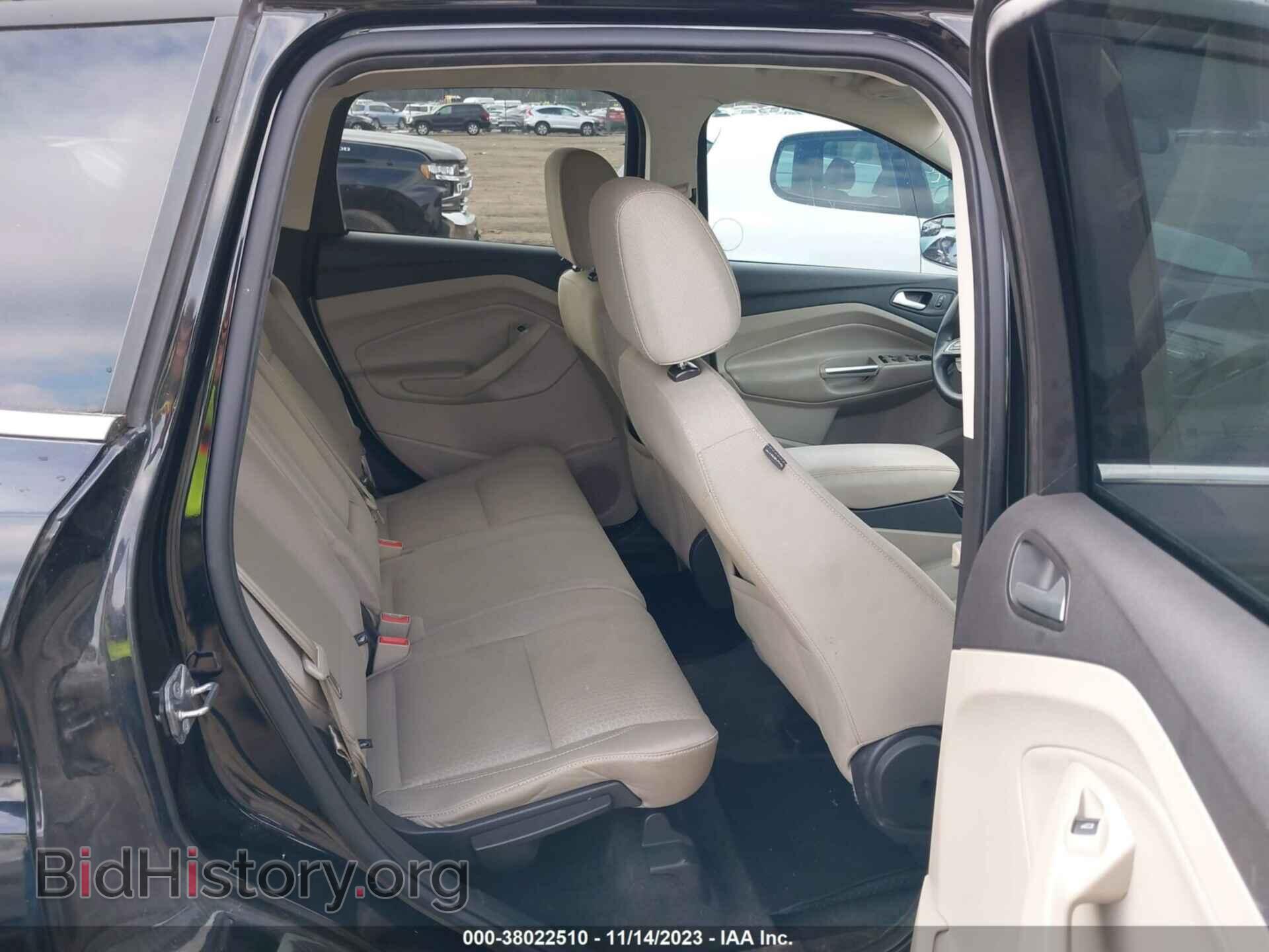 2017 FORD ESCAPE - VIN: 1FMCU9GD4HUB61773 - Photo 8