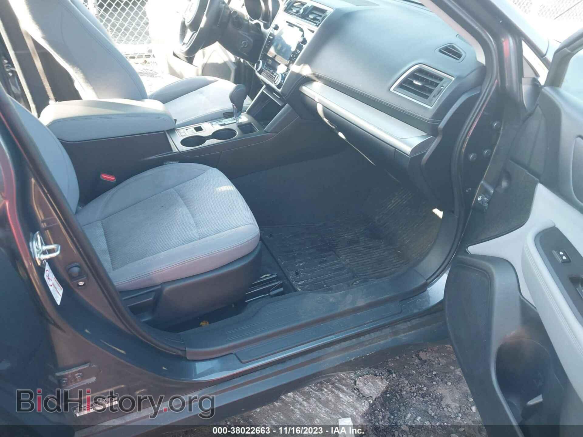 2018 SUBARU OUTBACK - VIN: 4S4BSAHC8J3247219 - Фото 5