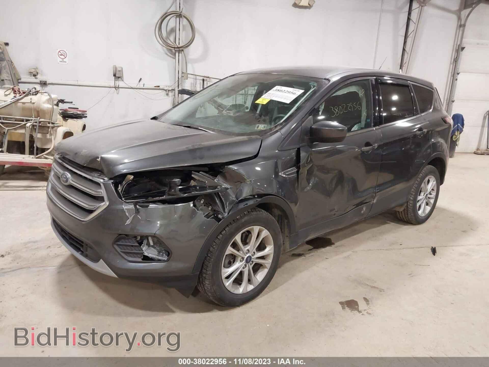 2017 FORD ESCAPE - VIN: 1FMCU9G90HUE14101 - Фото 2