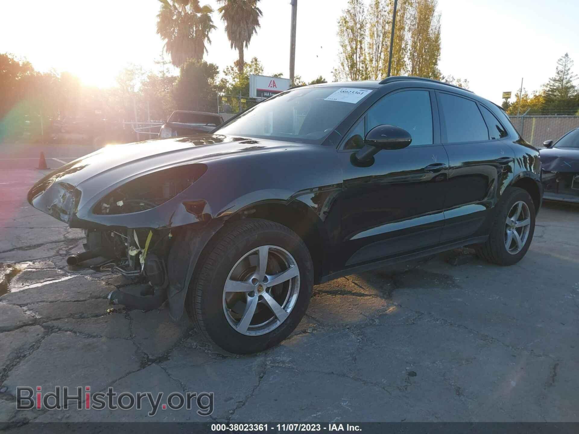 2018 PORSCHE MACAN - VIN: WP1AA2A52JLB08075 - Photo 2
