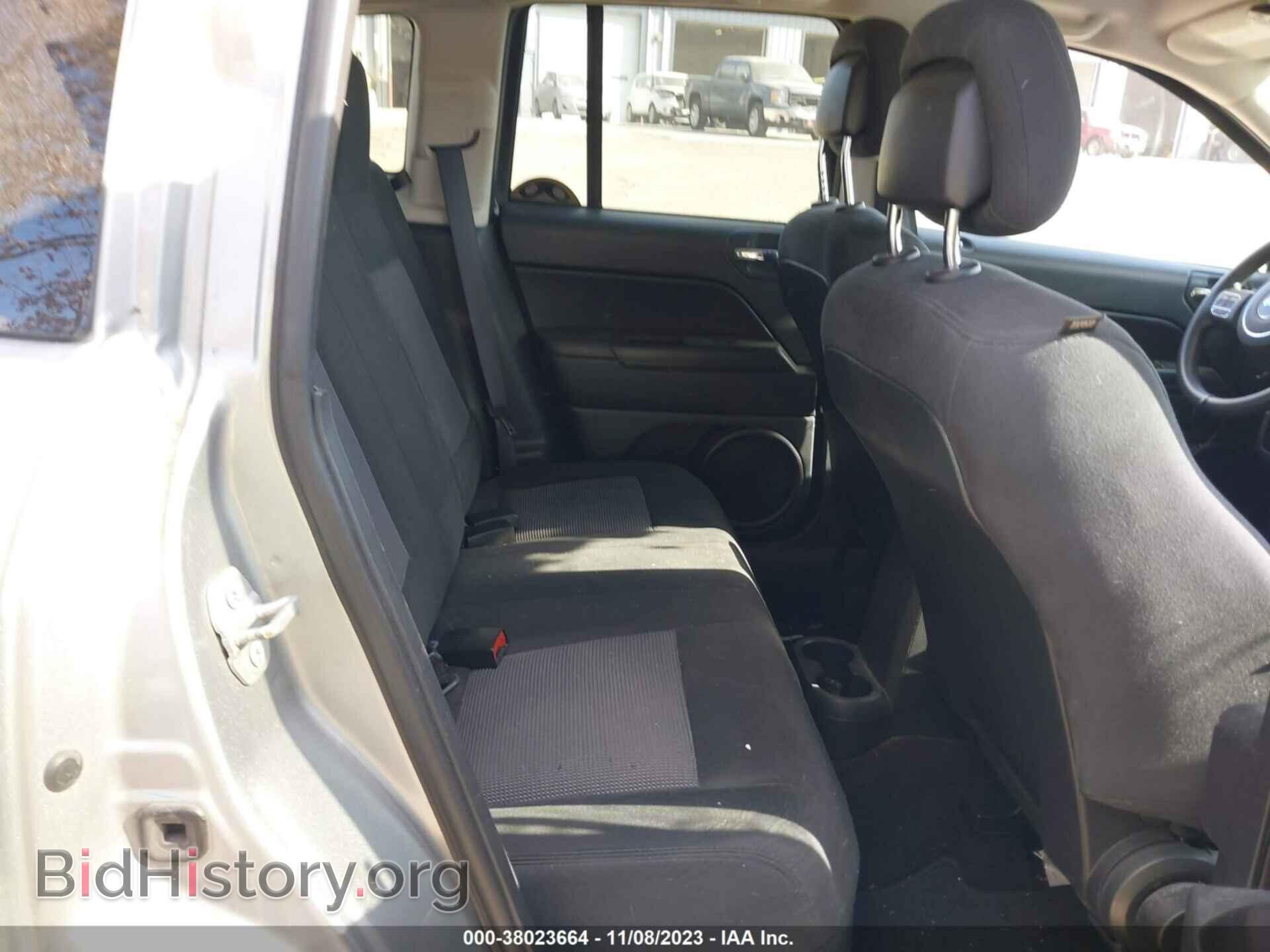 2015 JEEP COMPASS - VIN: 1C4NJDBBXFD269519 - Фото 8