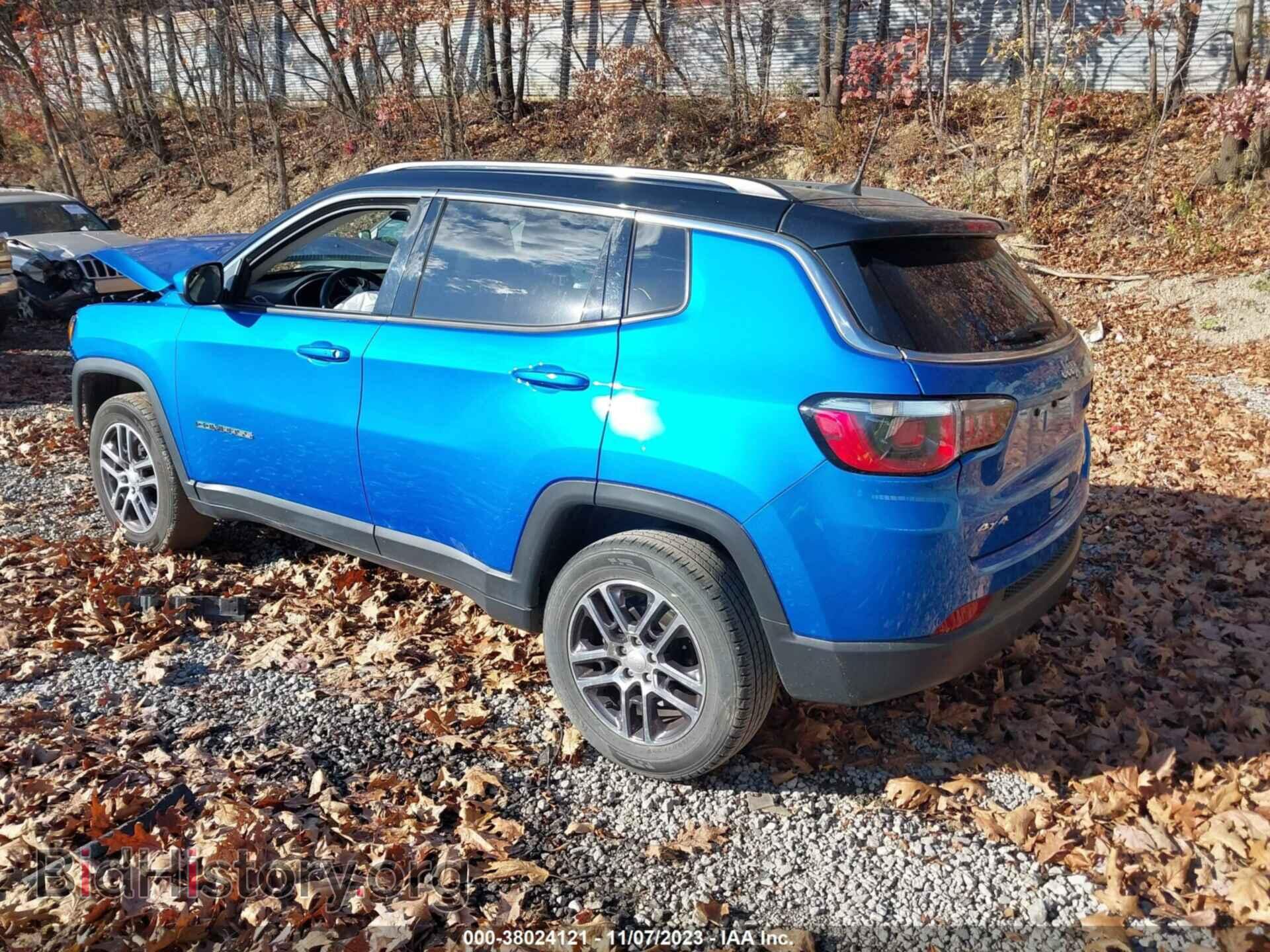 2018 JEEP COMPASS - VIN: 3C4NJDBB9JT113507 - Фото 3