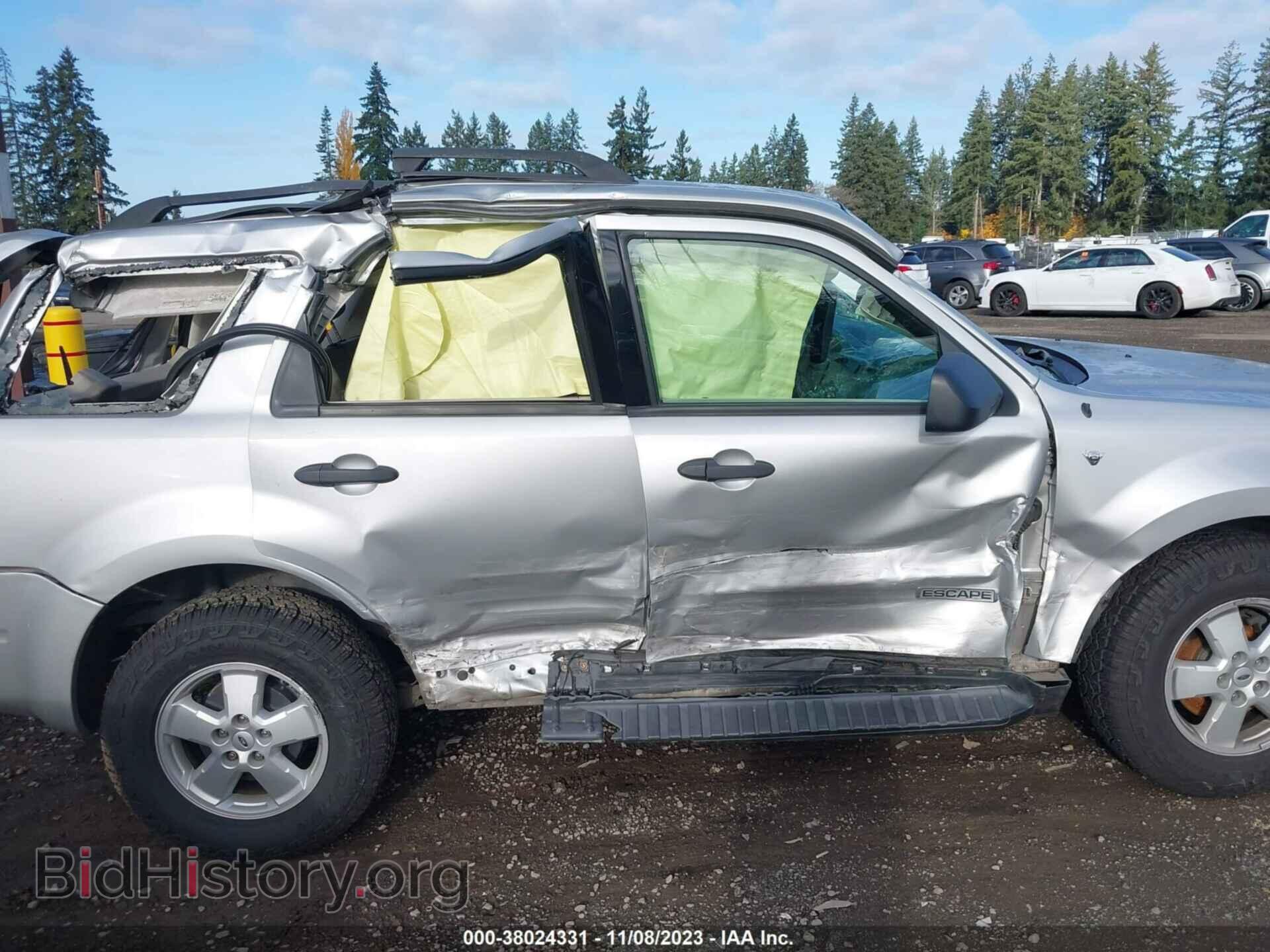 2008 FORD ESCAPE - VIN: 1FMCU93138KB80161 - Фото 6