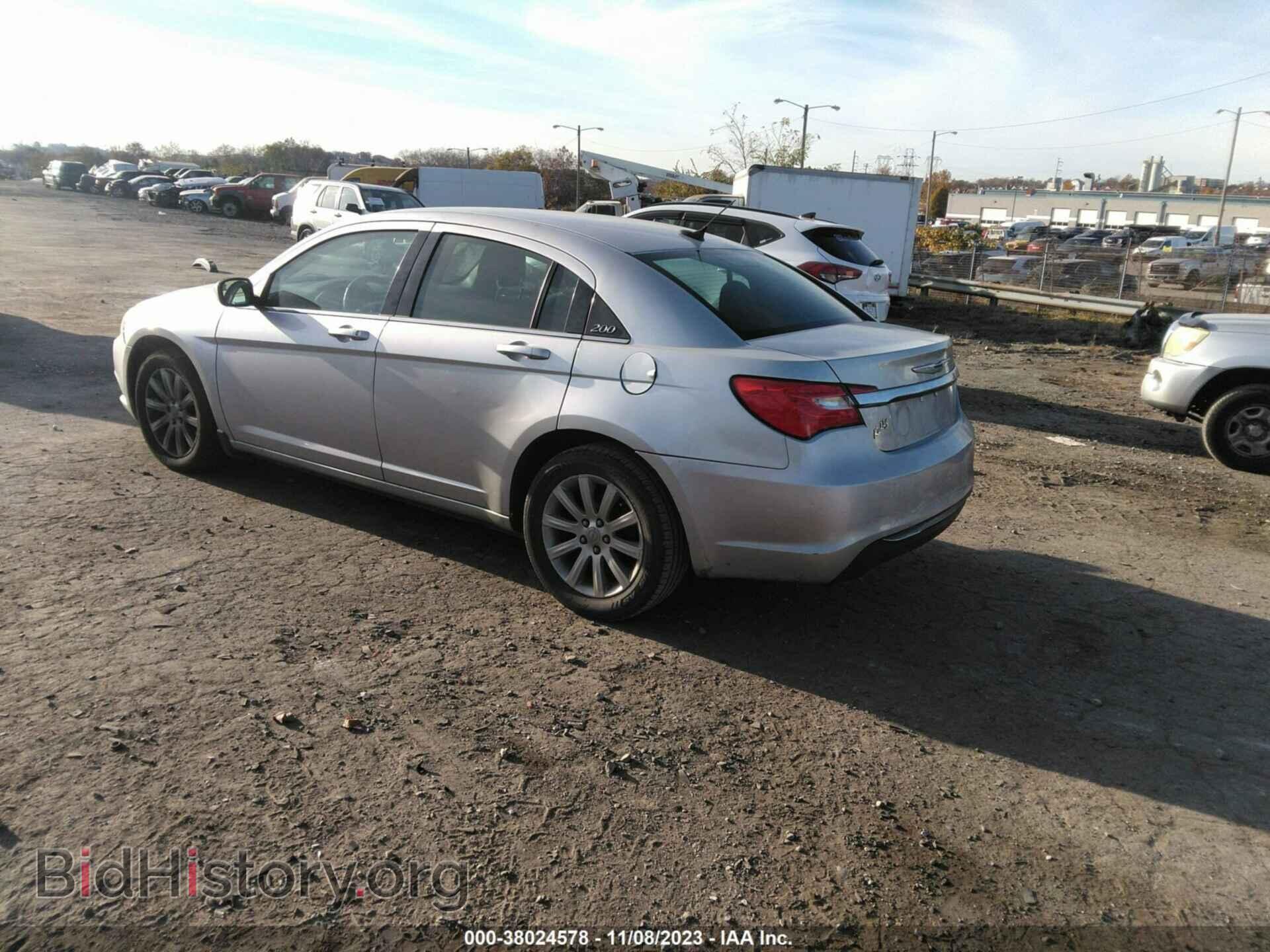 2012 CHRYSLER 200 - VIN: 1C3CCBBB1CN173763 - Фото 3