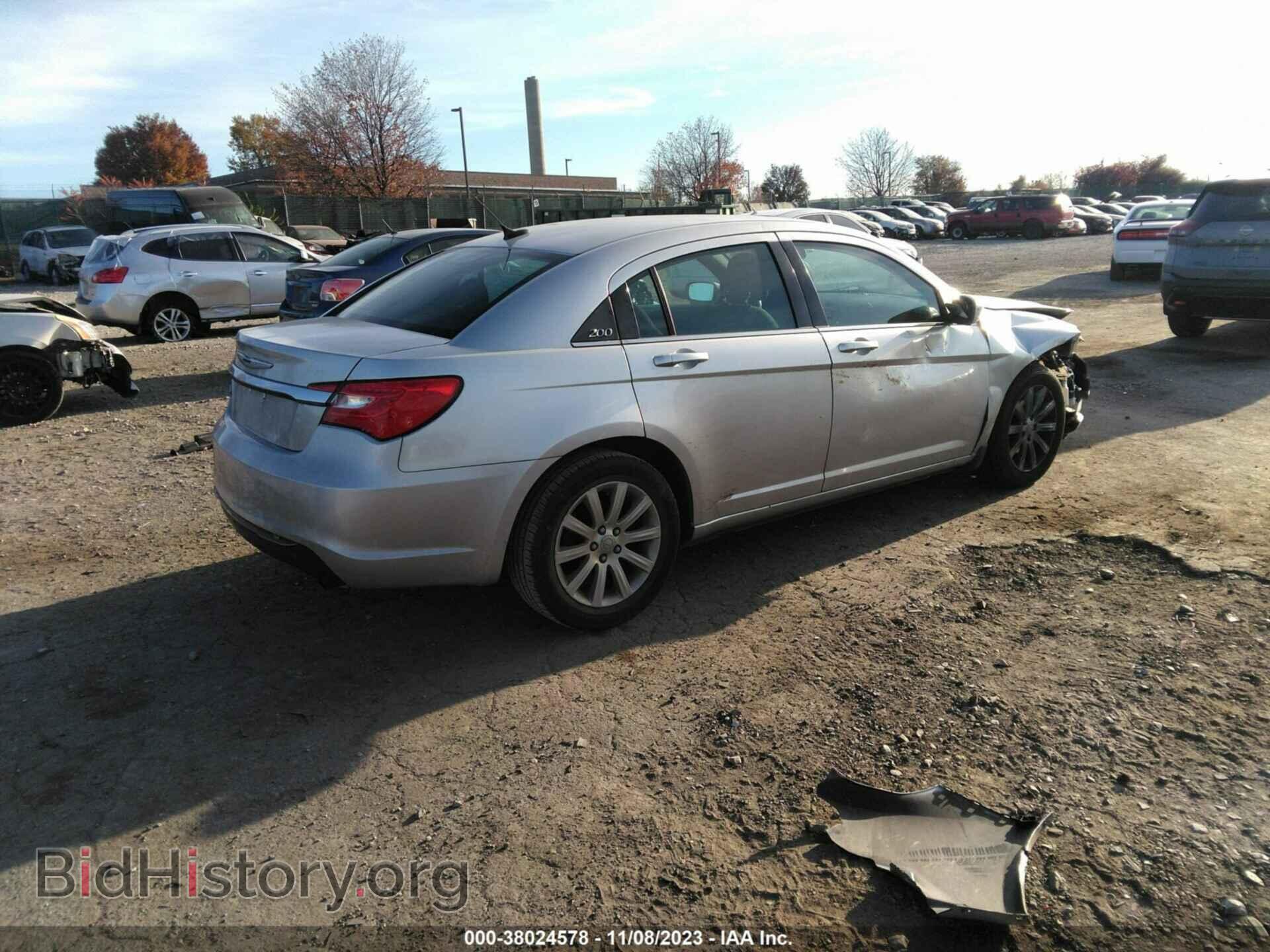 2012 CHRYSLER 200 - VIN: 1C3CCBBB1CN173763 - Фото 4