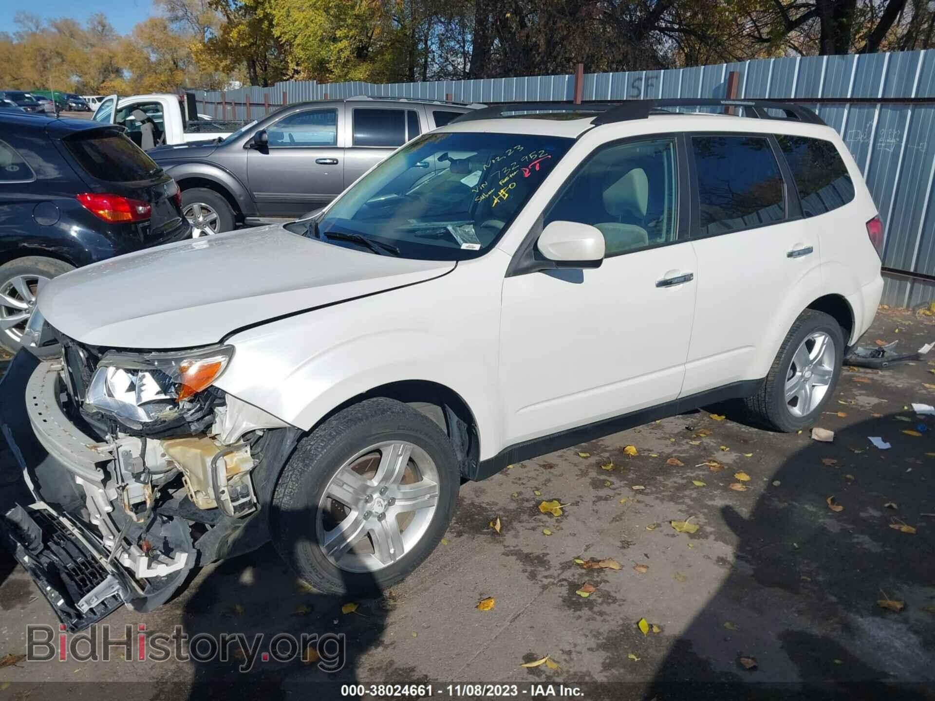 2010 SUBARU FORESTER - VIN: JF2SH6CC0AH732952 - Фото 2