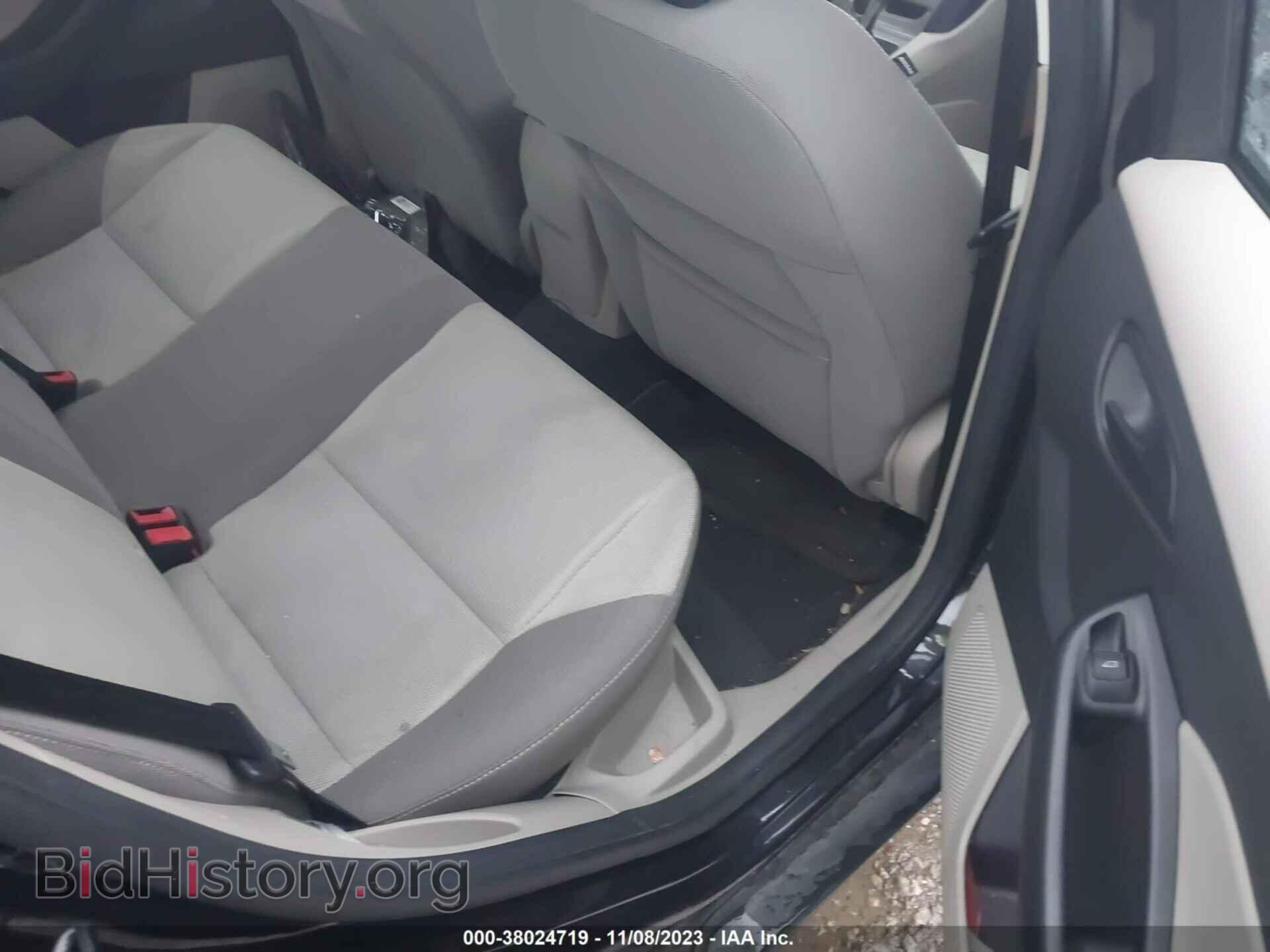 2012 FORD FOCUS - VIN: 1FAHP3F2XCL431463 - Фото 8