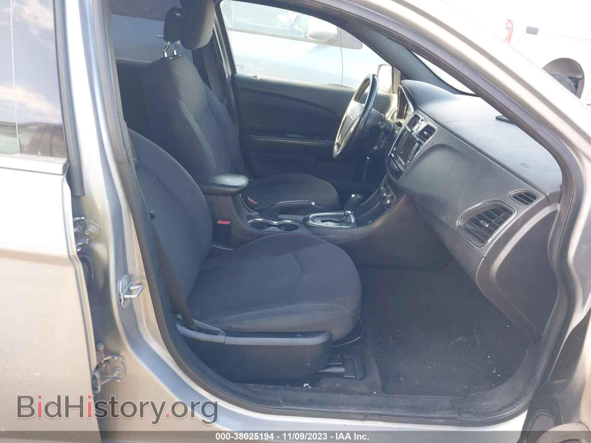 2013 CHRYSLER 200 - VIN: 1C3CCBBG7DN747327 - Photo 5