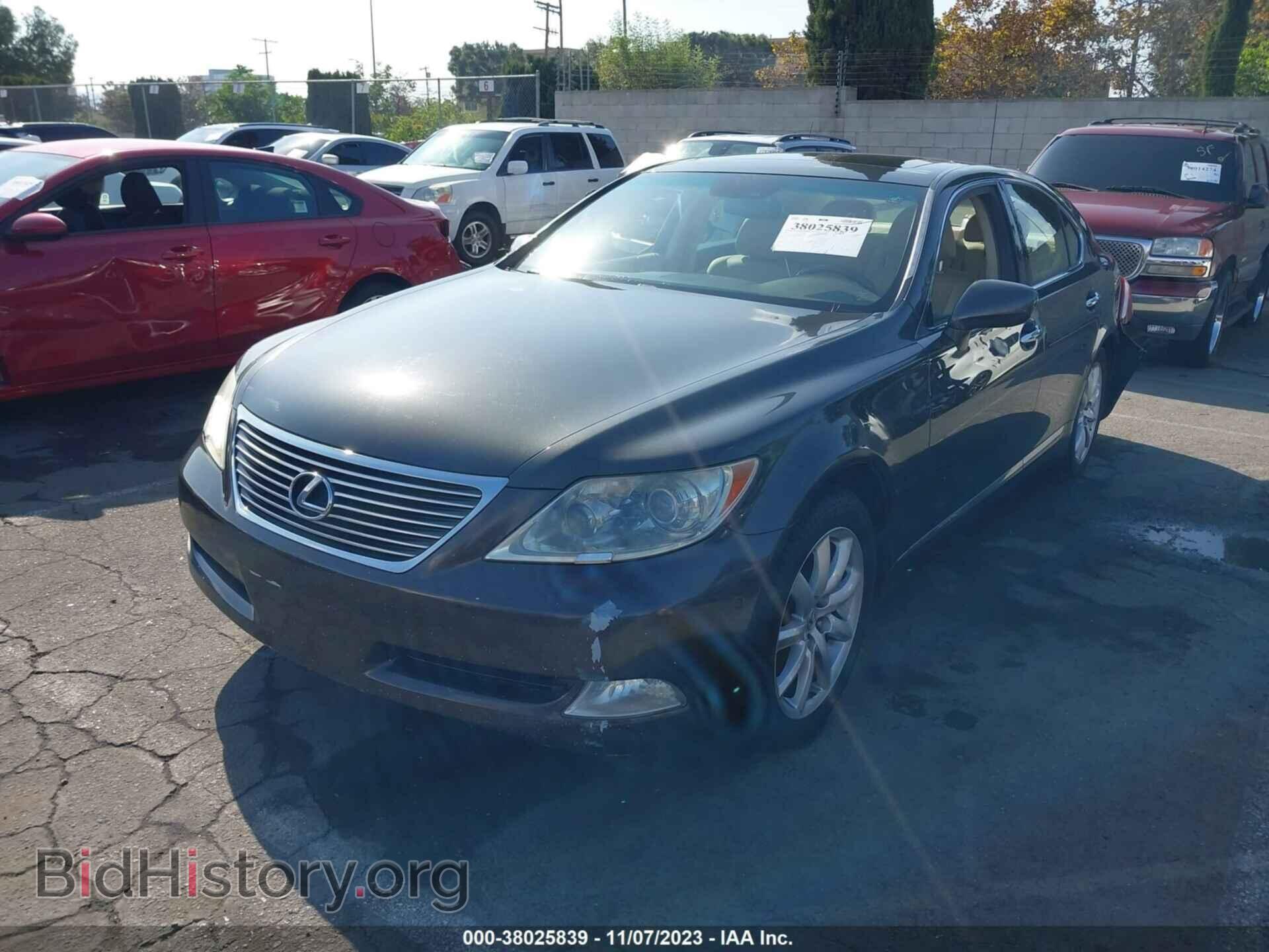 2008 LEXUS LS 460 - VIN: JTHBL46F885068434 - Фото 2