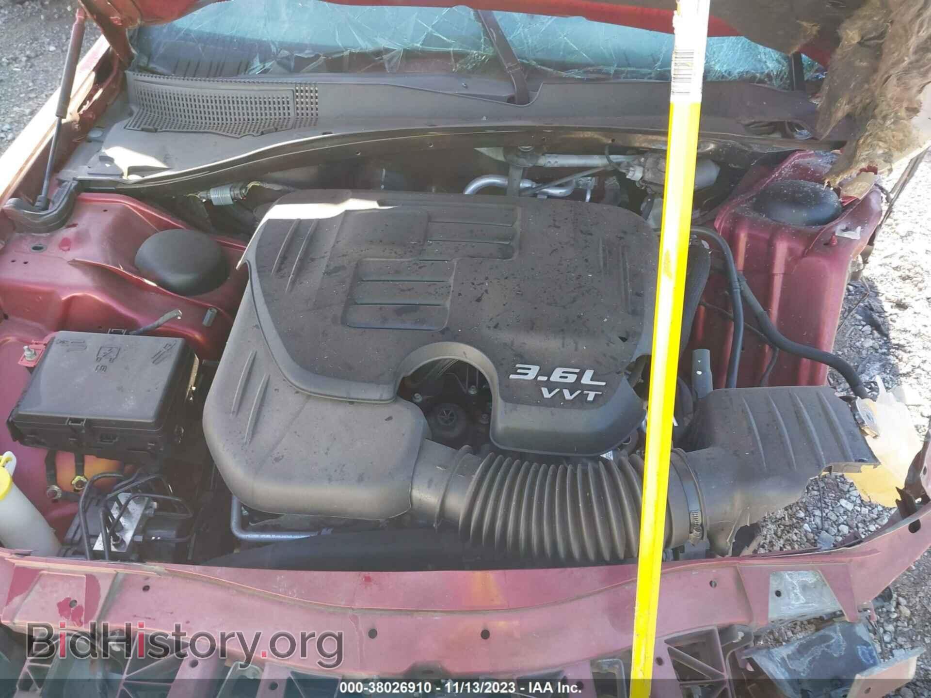 2014 CHRYSLER 300 - VIN: 2C3CCAAG5EH140784 - Фото 10