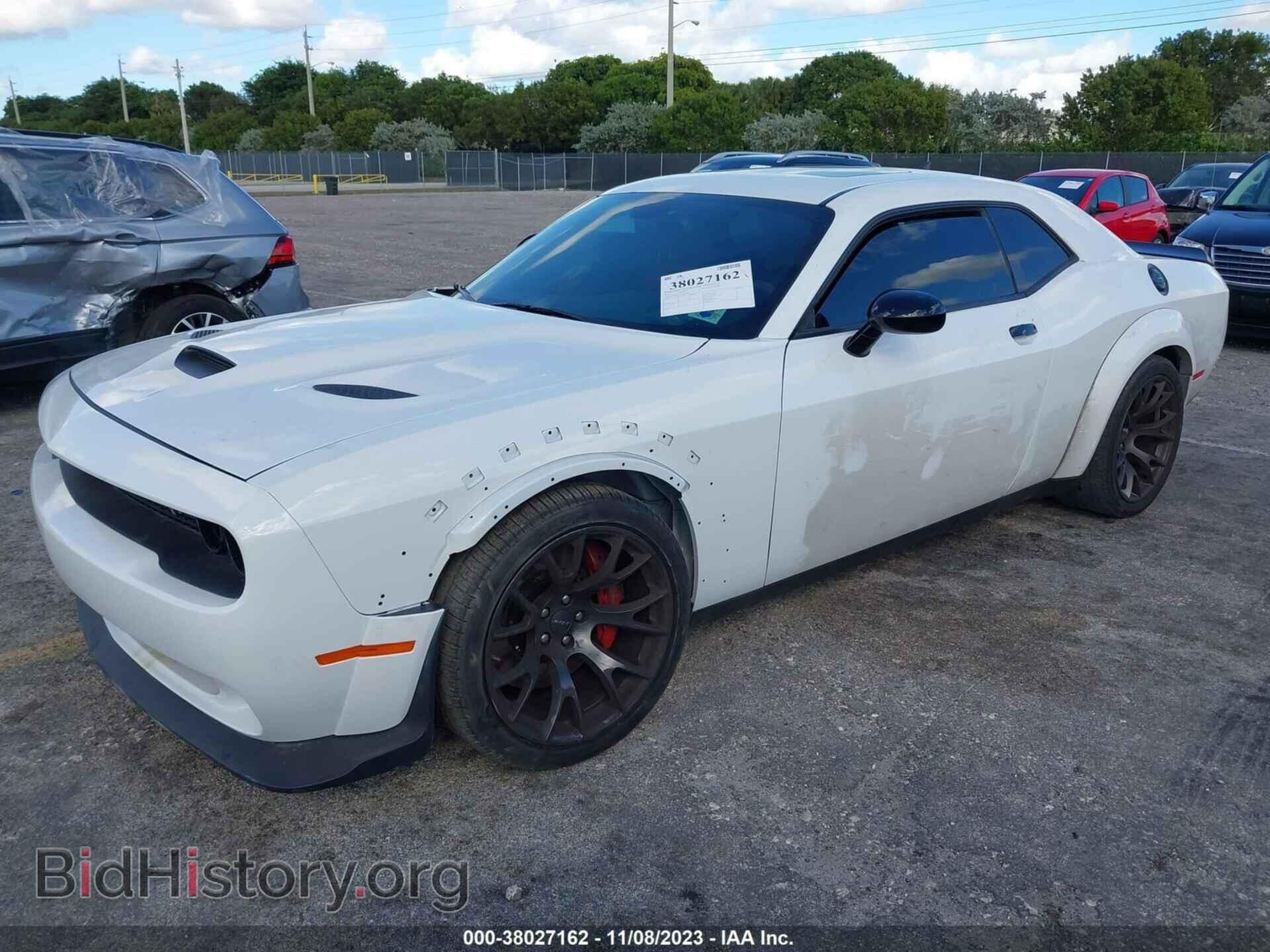2016 DODGE CHALLENGER - VIN: 2C3CDZC94GH335661 - Фото 2