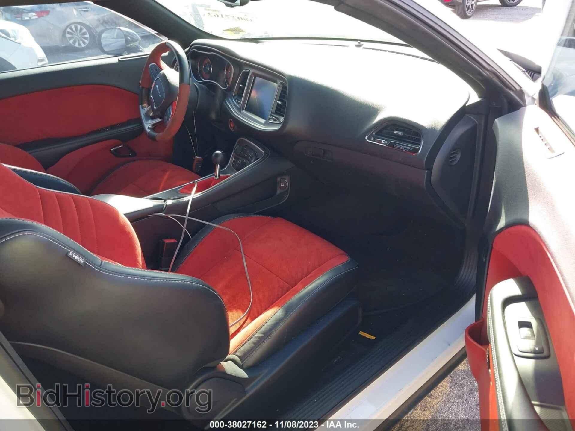 2016 DODGE CHALLENGER - VIN: 2C3CDZC94GH335661 - Фото 5