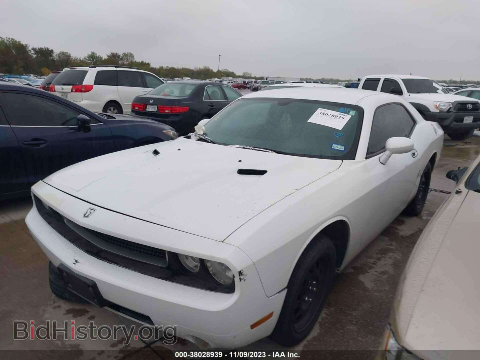 2010 DODGE CHALLENGER - VIN: 2B3CJ4DV1AH313855 - Фото 2
