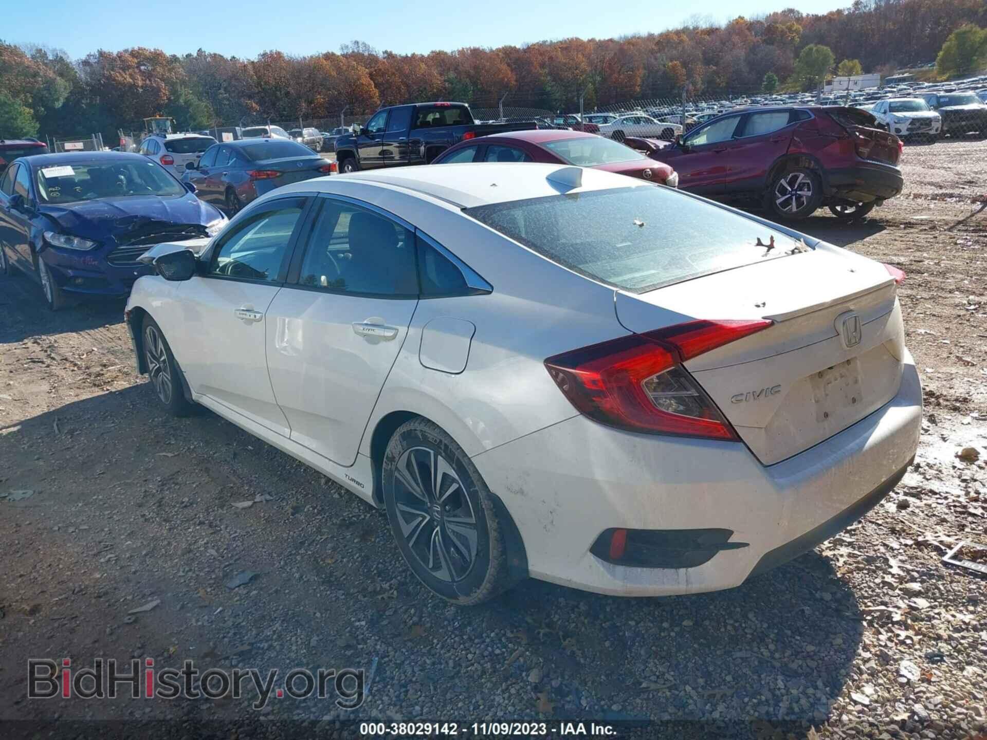 2017 HONDA CIVIC - VIN: 19XFC1F33HE002448 - Фото 3