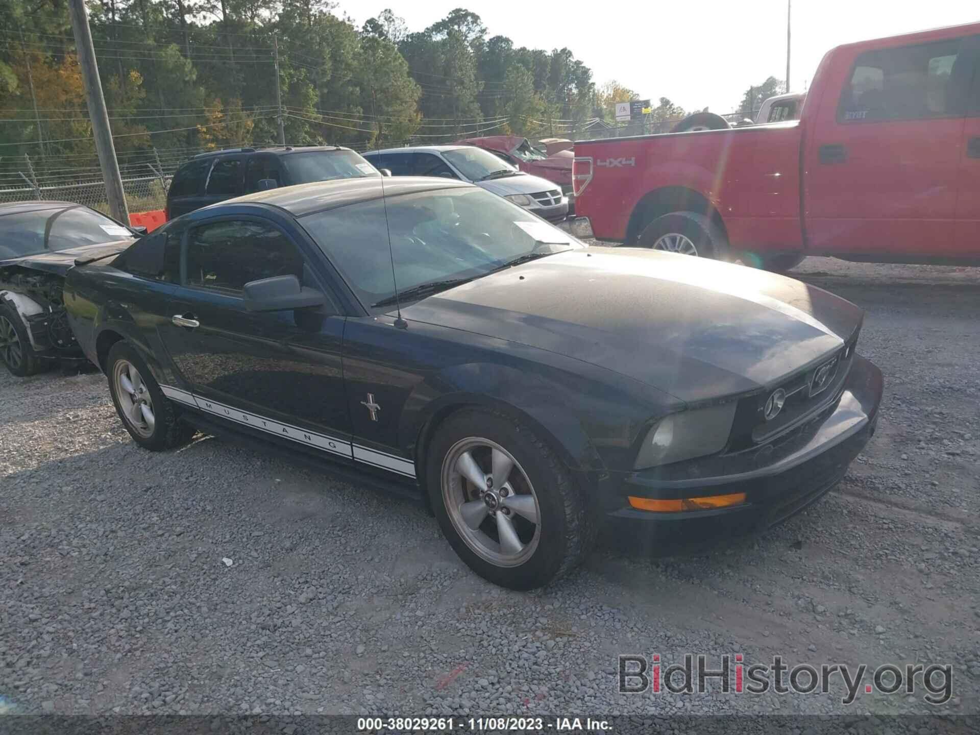 Photo 1ZVHT80N675208706 - FORD MUSTANG 2007