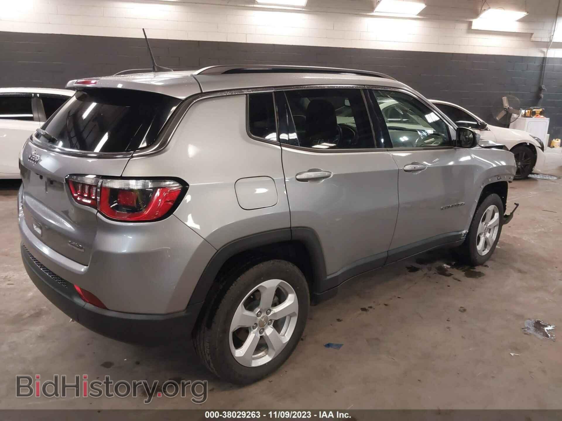 2020 JEEP COMPASS - VIN: 3C4NJDBBXLT228099 - Фото 4