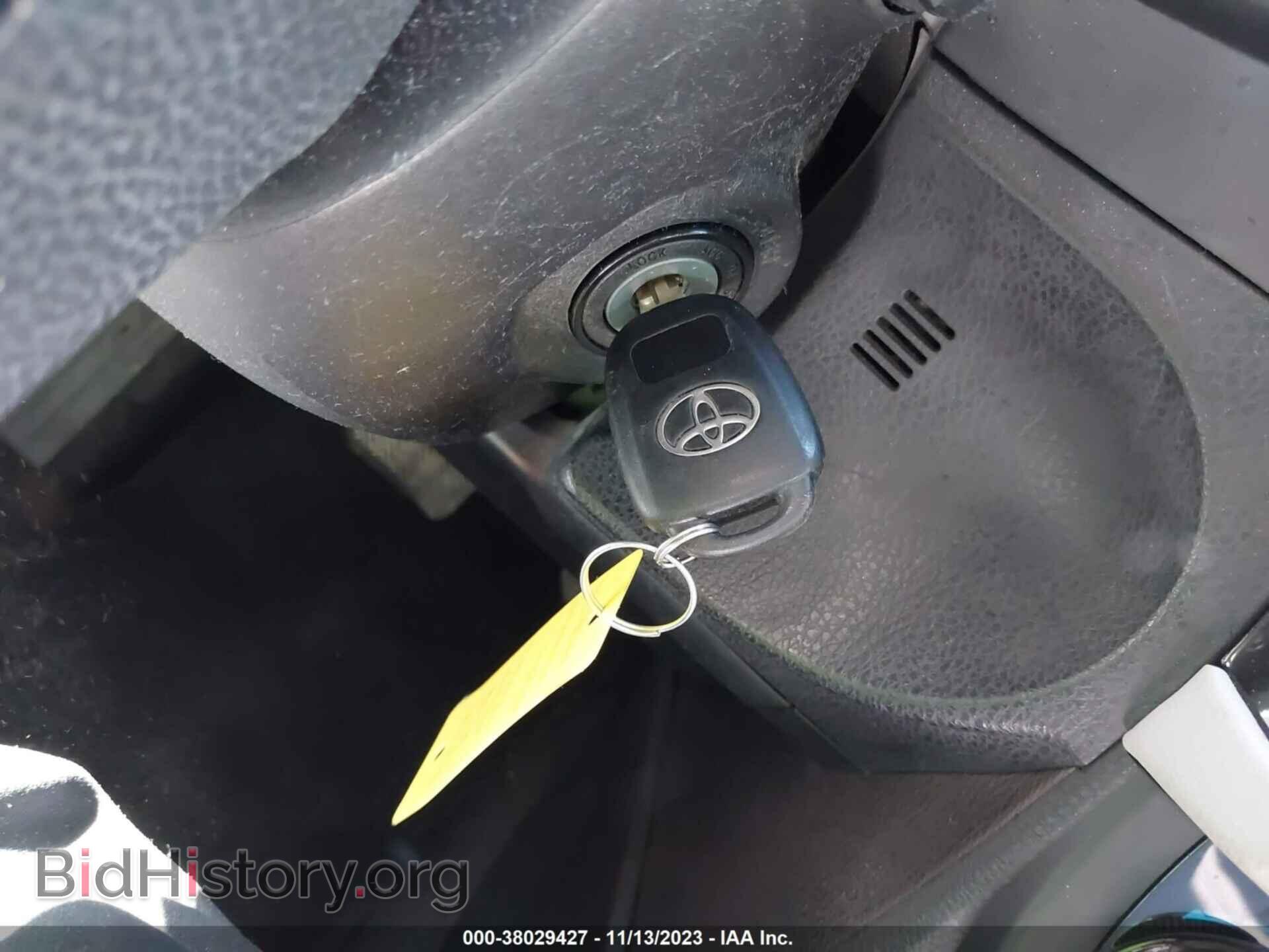 2015 TOYOTA COROLLA - VIN: 2T1BURHE3FC264376 - Фото 11
