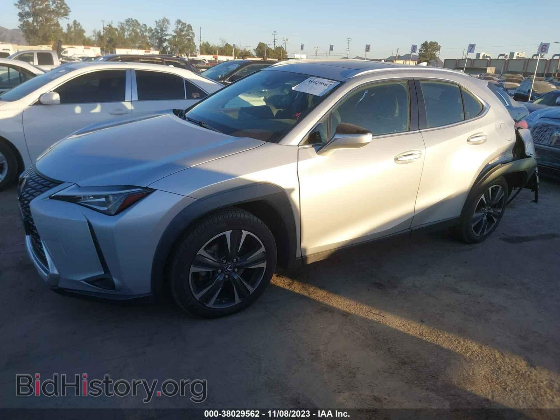 2019 LEXUS UX 200 - VIN: JTHY3JBH6K2015563 - Фото 2