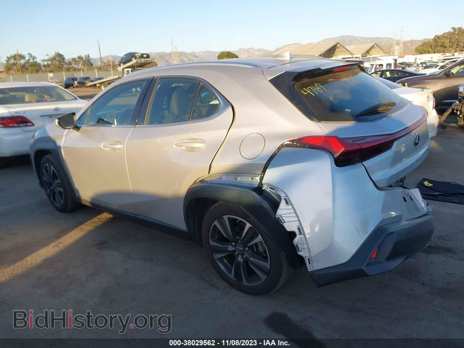 2019 LEXUS UX 200 - VIN: JTHY3JBH6K2015563 - Фото 3