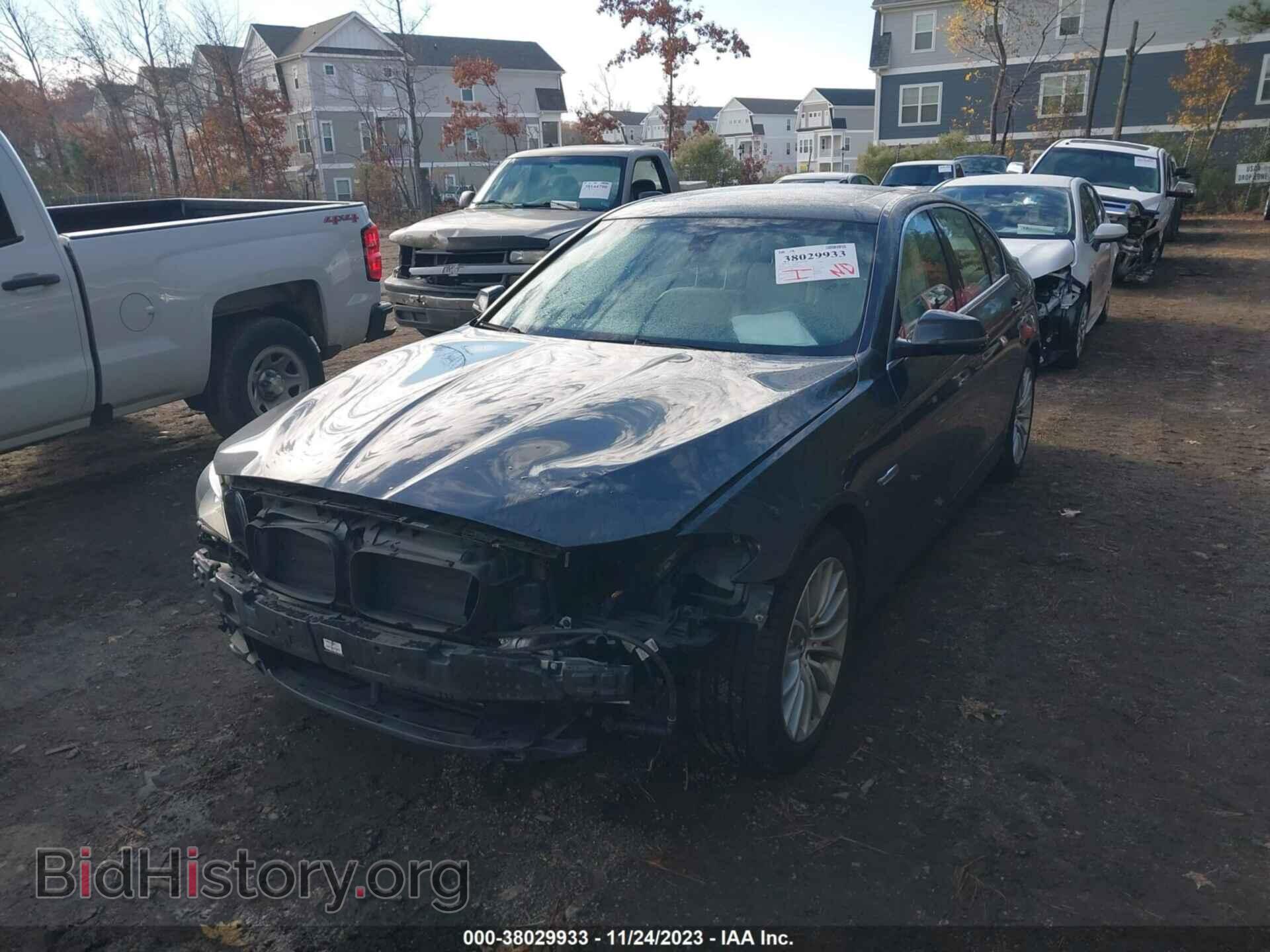 2016 BMW 528I - VIN: WBA5A7C59GG144129 - Фото 2