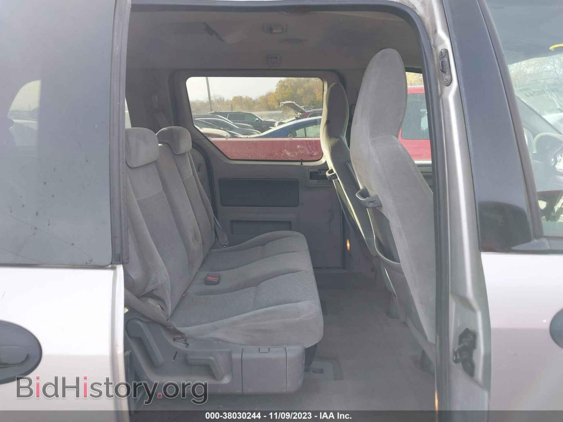 2006 FORD FREESTAR - VIN: 2FMZA51676BA62132 - Фото 8